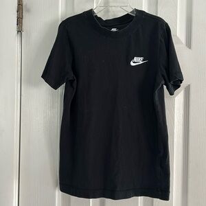 THE NIKE TEE SIZE S